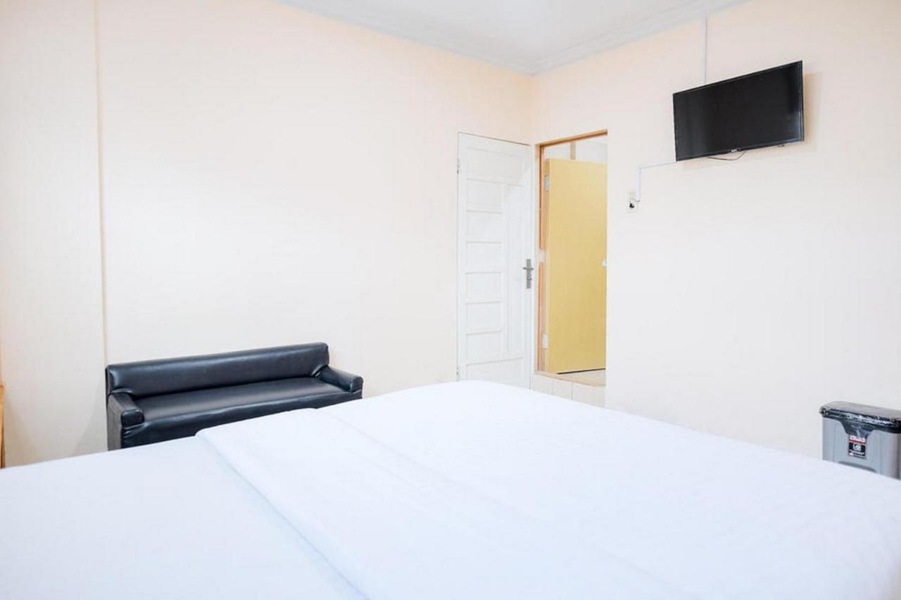 Hotel Waringin Redpartner